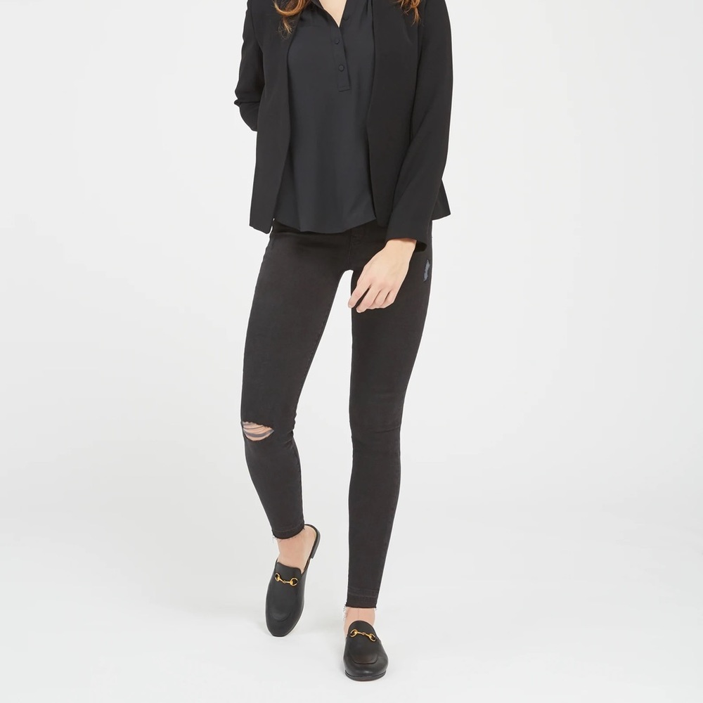 Spanx vintage distressed ankle skinny jeans
